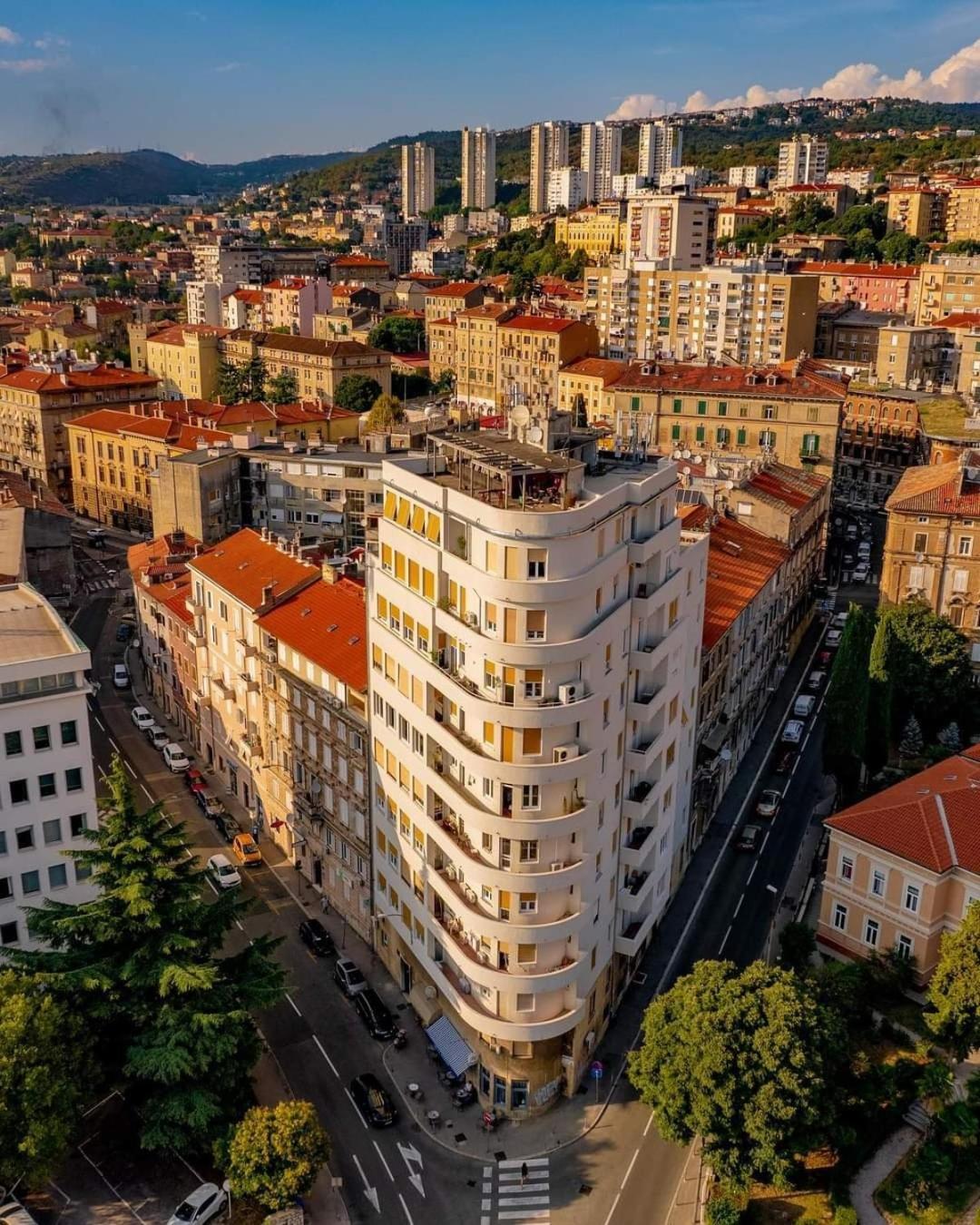 105M2 Penthouse Sea View Rijeka With Free Garage Parking Leilighet Eksteriør bilde